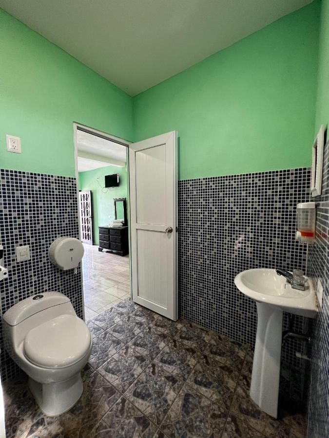 Hotel Pazifico En Monterrico Zewnętrze zdjęcie