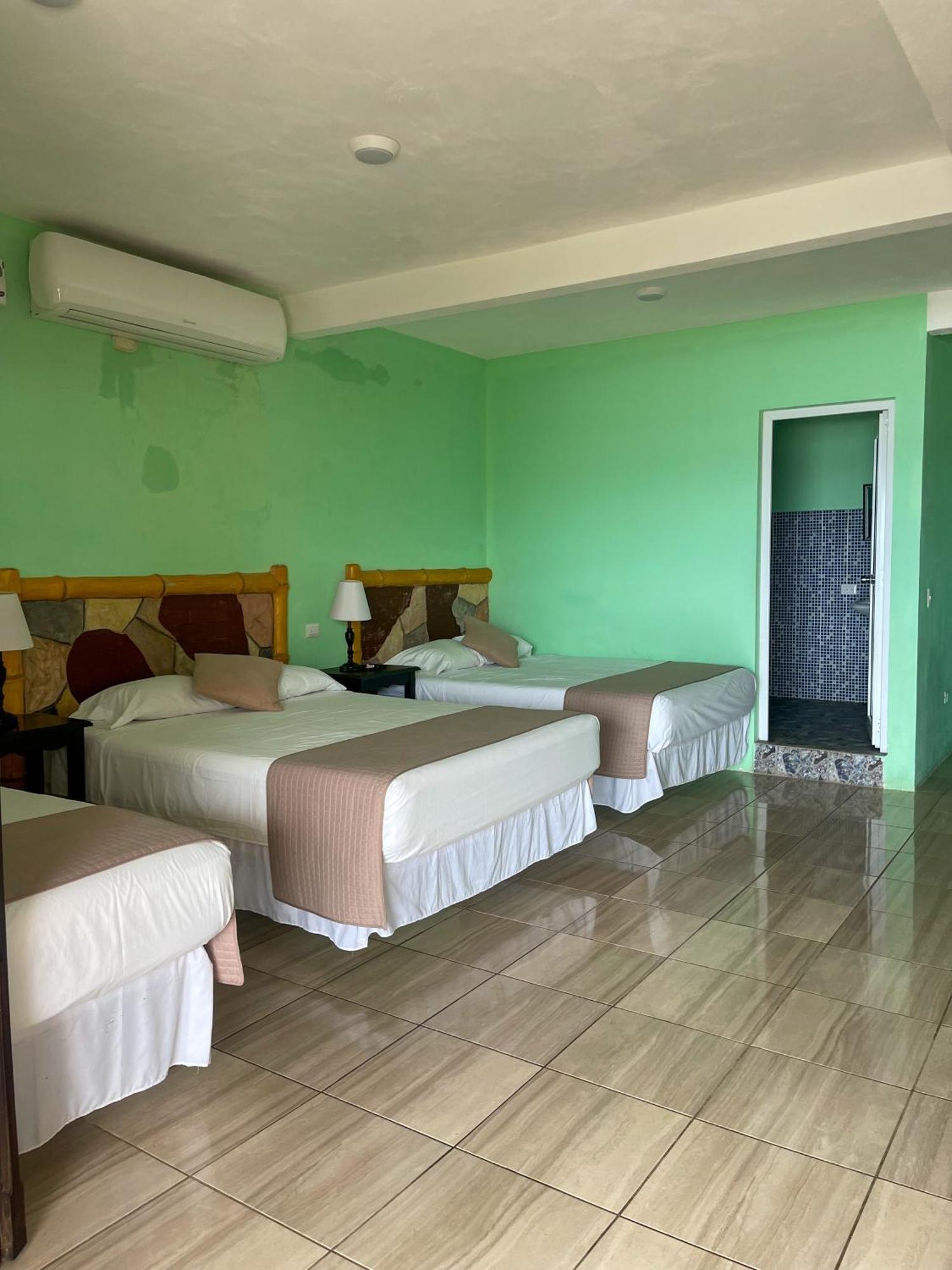Hotel Pazifico En Monterrico Zewnętrze zdjęcie